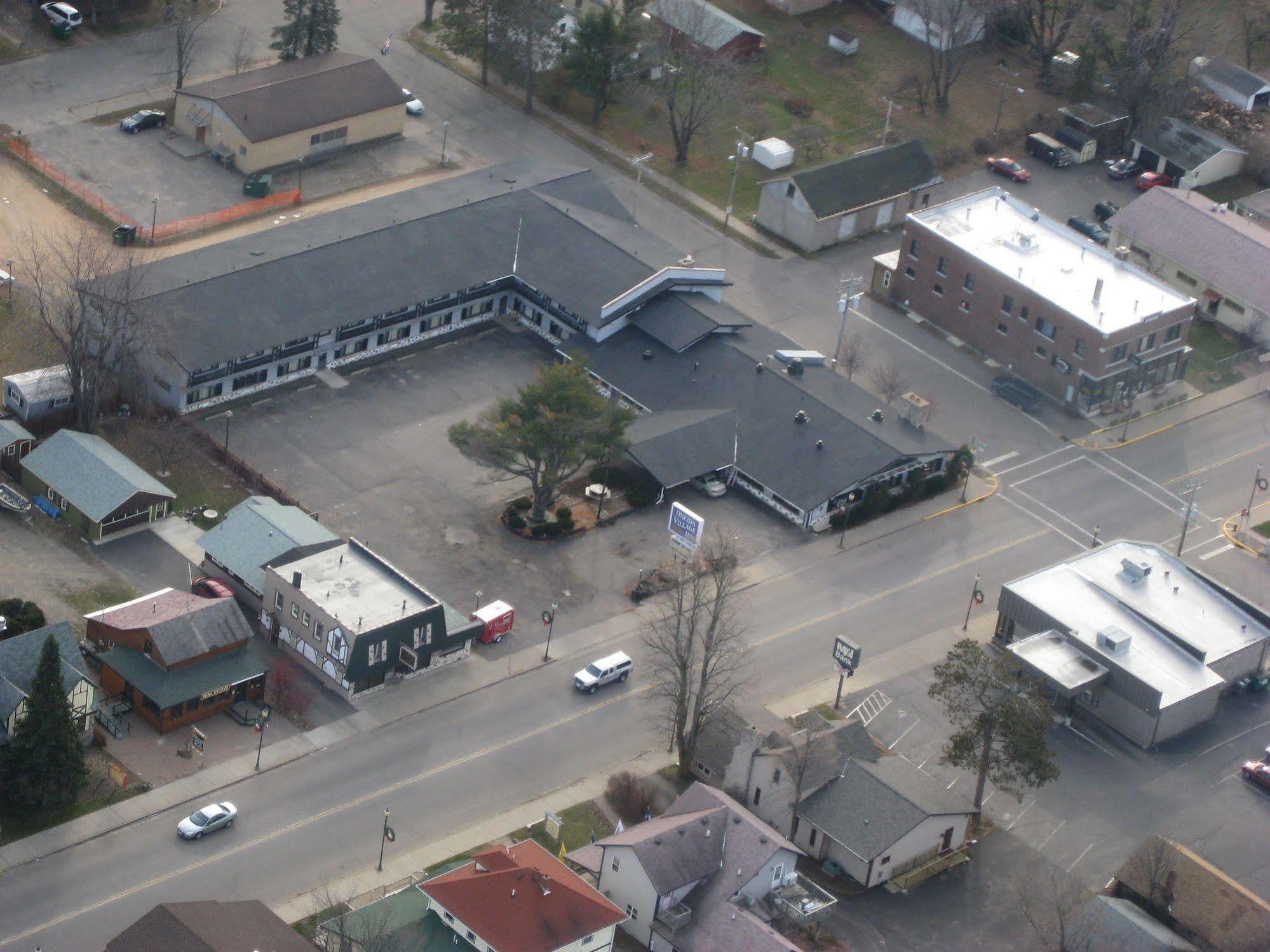 Oneida Village Inn Three Lakes Exterior foto